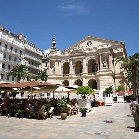 Charmant Appartement Quartier Opera Toulon Buitenkant foto